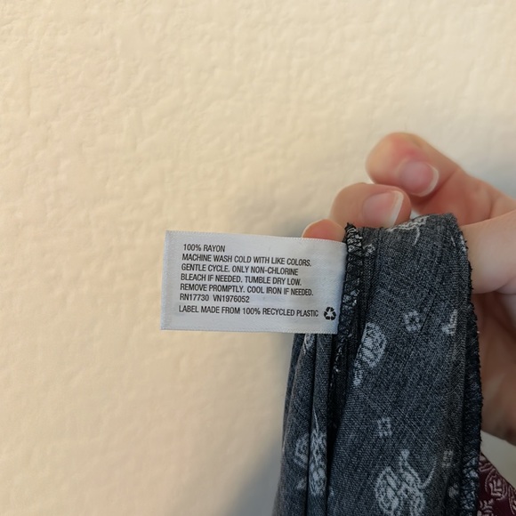 Patterned Pantsuit - Picture 13 of 13